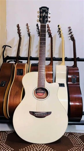 雅马哈（YAMAHA）原装进口面单板电箱木吉他它APX600/APX700II/CPX600/CPX700II 40英寸复古白色APX600+豪华配件