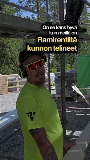 Tänään Mökki Lappiin- asennetaan Honka Frame runkoa 🤟 #timpuriltatalo #honkarakenne #mökkilappiin