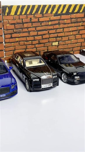 Rolls Royce Diecast car Engine sound #diecast #cars #satisfying