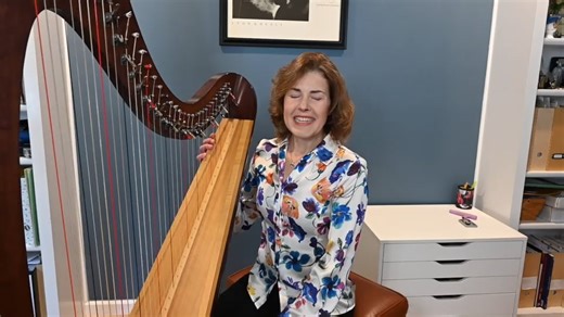 Learning The Harp Lesson on Glissando