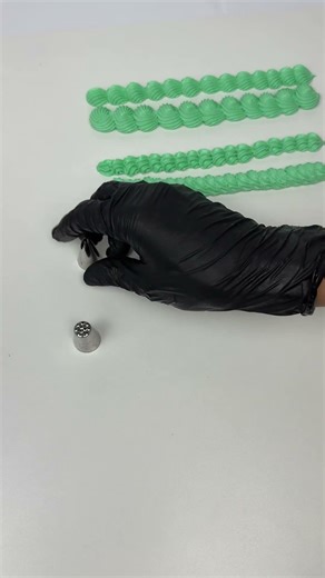 Cake Border Piping Techniques Every Baker Should Know #caketechnique #caketutorial #caketraining