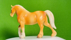 Golden Palomino Shire Horse Figurine - Japan - Hand Painted Ceramic - 1950's - Etsy
