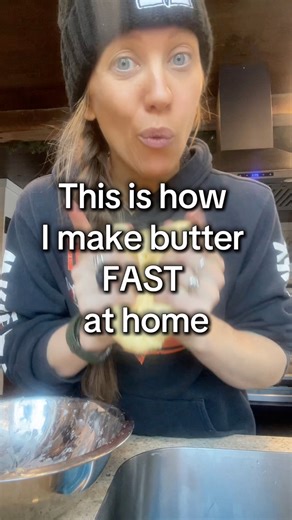 You absolutely do not need fancy tools to make butter — people have done it for centuries. But after making butter over and over again, these are my top tips that save time and mess 👇 A food processor speeds things up, and a butter mold makes storing and gifting so much easier. Simple ingredients. No junk. No seed oils. Just real butter the way it’s always been made 🧈 #homemadebutter #rawmilk #buttermaking #homesteadkitchen #realfood #noseedoils #traditionalfoods #jerseycowmilk #farmtokitchen 