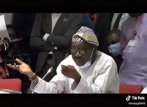 531K views · 8.4K reactions | Custom again after the last warning? https://punchng.com/one-shot-as-community-burns-three-customs-vehicles-in-ogun/?utm_term=Autofeed&utm_medium=Social&utm_source=Facebook&fbclid=IwAR2Su8OOv_g4Qk-dr6aIRxKyNmkN8VcuJ41vTB-aJ-iSTUHn6Zcj8xHzTB0#Echobox=1627777087 | Pralagian Olayemi | Facebook