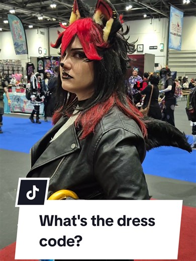 ShadowsLew - Adam @Sellertay -loona @⋆☾⋆Moony⋆☾⋆ -Shadow the Hedgehog Me - Wallace @MegaCon Live #sonicthehedgehog #wallaceandgromit #megacon #hazbinhotel #cosplay