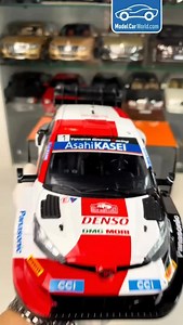 Toyota Yaris WRC by IXO 1:18 | AC Collection