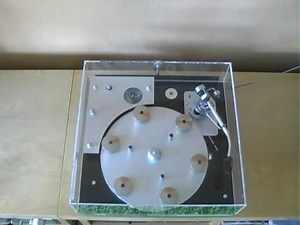 Demonstration of a restored J.A. Michell Hydraulic reference turntable.