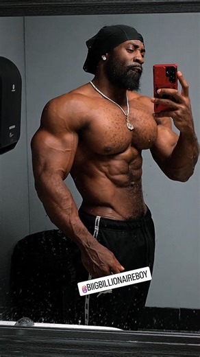 Jeremy williams on Instagram: "Gym in session"