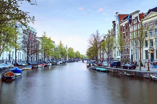 March in Amsterdam: Weather and Event Guide