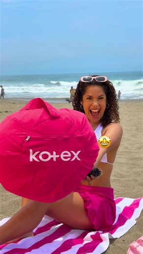Kotex está regalando puff, neceseres, toallitas y tampones en la playa, ideal para este verano ☀️🌊 📍 Domingo 15 en Punta Negra 📍 Domingo 22 en Playa Sombrillas ⏰ De 2 a 5 pm Porque entre girls no hay secretos… tienen que ir 🎀✨🌊 #playa #sunday #girlies #kotex