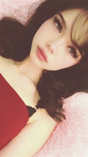 exposing my lined ass lips