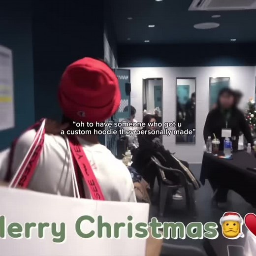 Dream Smile Hoodie by Renjun | NCT Dream Apparel