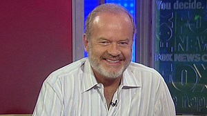 Kelsey Grammer returns as the 'Boss'