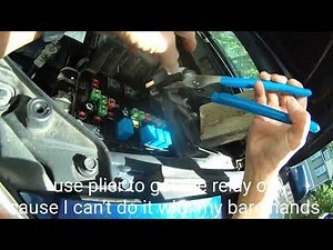 Hyundai Veracruz clicks won't start? Solenoid bad? Starter bad? Alternator bad? Diy repair