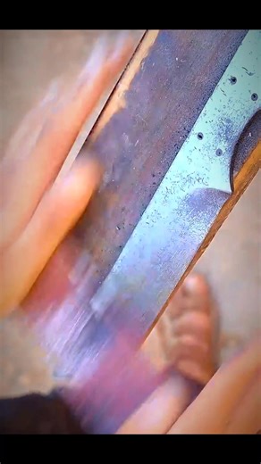 Making a simple knife pure craftsmanship in every cut. ✨ | Welder X | Facebook