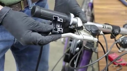 Watch Frederimo 100cc Bicycle Engine Kit on Amazon Live