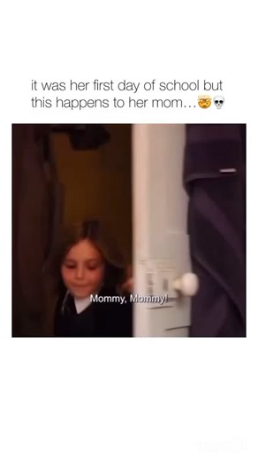 @wardat_king9621 on Instagram: "Info 👇 follow(us) 👉 @findingoodfilmsdaily for daily movie recommendations and cinema news!! 🎭 Movie: Lemony Snicket’s A Series of Unfortunate Events (2004) 🍿 (Comedy / Adventure) 1h 48mins Description: After the three young Baudelaire siblings are left orphaned by a fire in their mansion, they are carted off to live with their distant relative, Count Olaf (Jim Carrey). Unfortunately, Olaf is a cruel, scheming man only after the inheritance that the eldest Baud