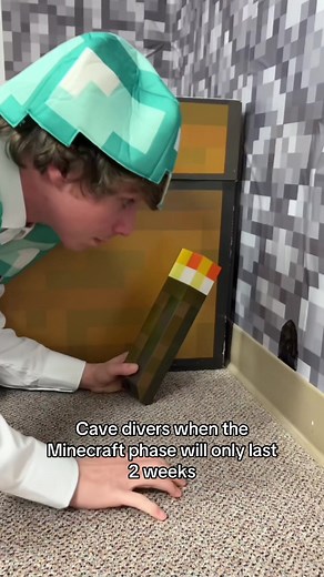 Exploring Minecraft Caves: Tips for Cave Divers