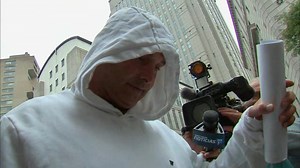 WFAN suspends radio co-host Craig Carton following arrest on fraud charges