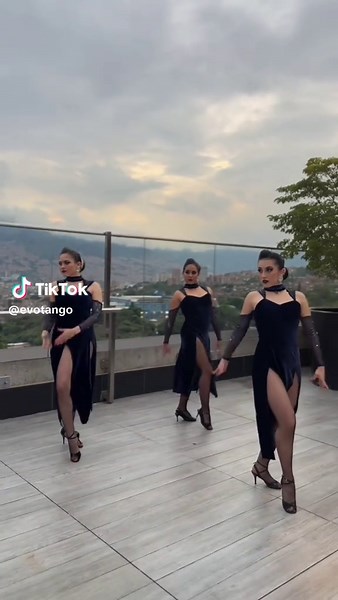 Tango. Vida. Arte. Pasión. #evotango #tango #arte #medellinestango #arteycultura #medellin #tangoenmedellin #culturaartística #grupodetango