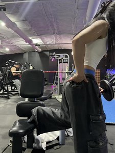 Glutes and Hammy Workout | Loryn Glutes Routine