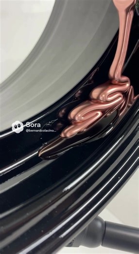 Discover the New Brushable Liqui ROSE GOLD Color!