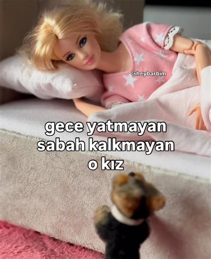 heybarbim on Instagram: "o kız benim diyenler? Daha fazlası için takip etmeyi unutmayınız 🌸 . . . . . . . . . . . . #barbie #keşfet #kesfet #fyp #fypage #viral #fypreelsシ゚ #fypppppppppppppppppppppppppppppppppppppppppppppppppppppppppppppppppppppp #bacım #kardeş #sister #love #uyku #gece #gündüz #goodmorning #goodnight #night #morning"