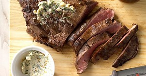 Grilling Steak: 6 Professional Secrets to Cooking a Thick Cut