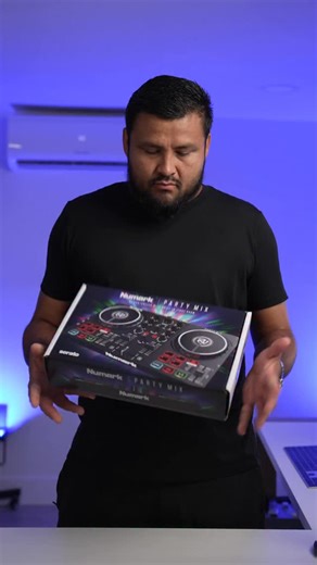 Gustavo Garcia | Música para DJs | Unboxing Numark Party Mix 🎧 ¿Magia con este mini controlador? #Numark #PartyMix #djlife | Instagram
