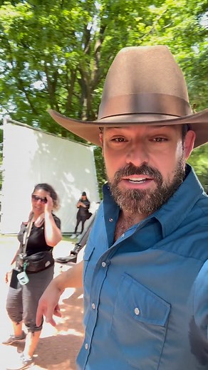 Behind the scenes. Don’t miss it. Never before seen shenanigans from a new series called Crossroad Springs. Airing this summer on @greatamericanfamily We have an amazing team. And I am blessed to do what I do. Thank you for having me on this project. Can’t wait for you all to meet Daniel Newman. Have fun. Laugh. Or cry. Whatever you like. 😜🎬 #jessehutch #actor #crossroadsprings #stetson PS: Dear @stetsonusa Id like to collaborate and use more of your hats in life and on productions. Reach out.