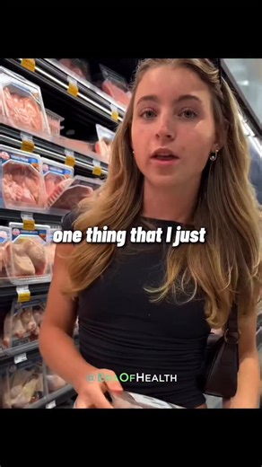 Most people have no idea what’s actually on their chicken… 🍗 In the U.S., the majority of store-bought chicken is processed in giant tanks of chlorinated water. The goal is to kill bacteria fast, but here’s the problem: That chlorinated water doesn’t just rinse off. It absorbs into the meat, leaving behind chemical residue that you end up eating. And why does this matter? Because repeated exposure to chlorine solutions can affect: • Your gut microbiome • Your digestion • Your immune balance Tha