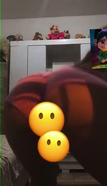 menina dançando funk