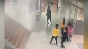 Teacher saves little girl student from choking with quick Heimlich manoeuvre