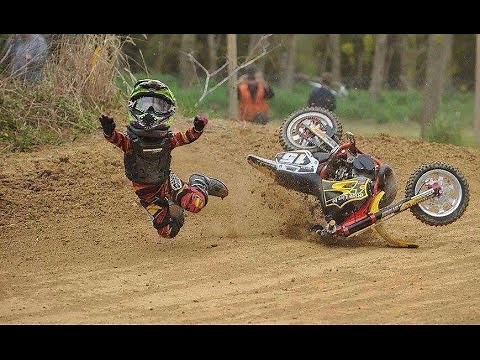 Goonriding: Tips on riding a dirt bike like a goon Ep:4 "Corners and Tricks" #GOONWEEK2014