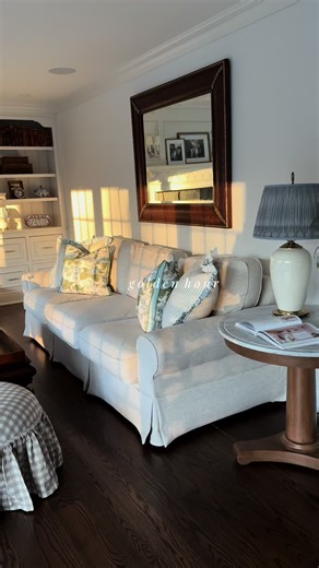 Cozy Colonial Home Improvement Ideas to Brighten Spaces