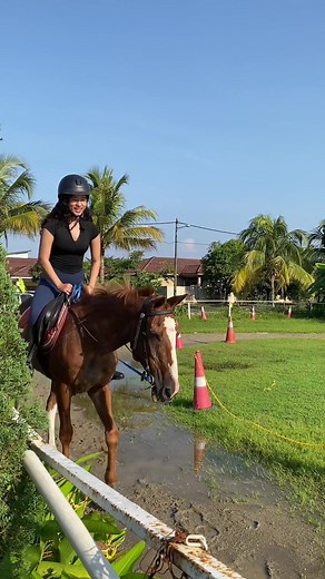 First Horse Riding Lesson: An Exciting Journey into the Equestrian World