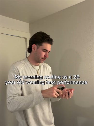 My morning routine as a 25 year old wearing tasc performance @tascperformance #tascpartner