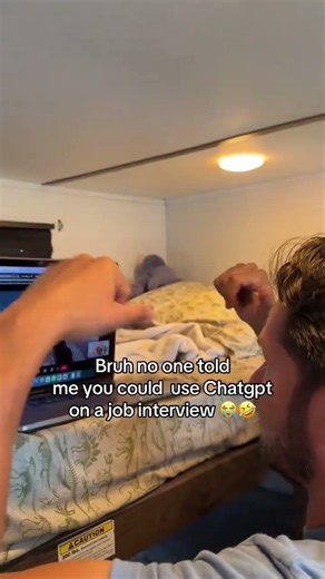 getting a job just got easier lol #parakeetaiad #job #gethired #chatgpt #reels #trending