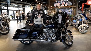 40 reactions · 4 comments | This 2016 Street Glide CVO is an...