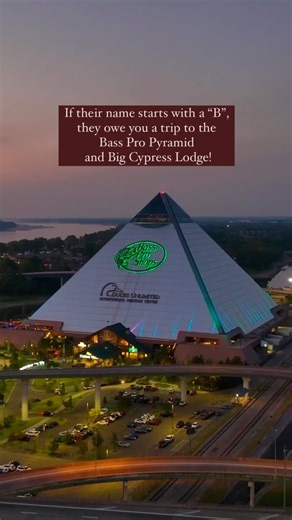 Send this to your besties to let them know you’re ready to camp inside the iconic Memphis Pyramid! 🏕️🎣 Enjoy a rustic-elegant room overlooking Bass Pro Shops, plus bowling, shopping, and delicious dining experiences including the world’s only Wahlburgers Wild! 🎳 🛍️ 🍴 Journey to the top of the pyramid to take in sweeping views of the Mighty Mississippi and downtown Memphis! You will discover the vibrancy of Memphis while retreating to nature-lovers paradise! 🐻 So go ahead and ditch the tent