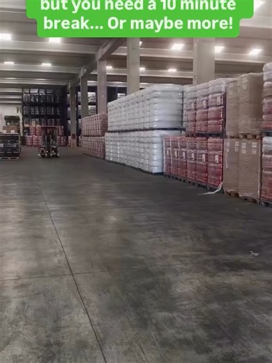 When you’re at work, but you need a 10 minute break... Or maybe more! (🎥: @toplogisticgroup_) #failarmy #smoothoperator #truckfails #forklift #trucklife #warehouseworker #forkliftfails