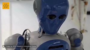 The "RH5 Manus" humanoid robot was developed at the Robotics Innovation Center of the German Research Center for Artificial Intelligence as part of the "TransFIT" project. It is designed to assist in human environments, such as a future moon station. The robot is equipped to perform complex assembly tasks both autonomously and in cooperation with astronauts or through teleoperation. The project also focuses on transferring the technologies developed to industrial manufacturing and production. Cr