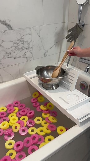 Cereal Themed Bath Experience for Fun Relaxation