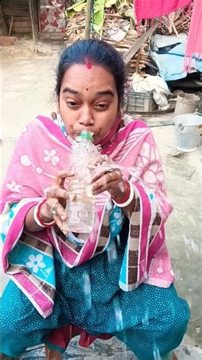 He Blew the Bottle and Water Sprayed… So I Copied the Funny Reaction! 😂💧