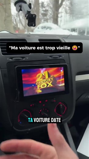 Écran moderne pour voiture ancienne : Carplay & Android Auto