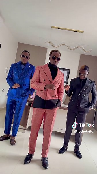 Best Prom Suits: Style Tips for Your Big Night