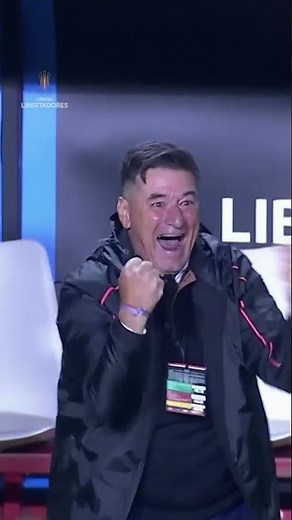 IT'S TOO FAR FOR SOME... NOT FOR GÓMEZ 🙂‍↔️🥶CONMEBOL #LIBERTADORES #ETERNALGLORY