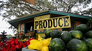 The best produce markets on the Treasure Coast that are permanent businesses