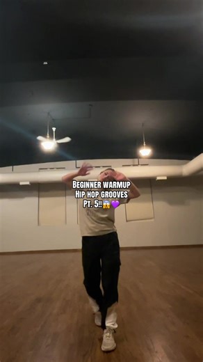 Let’s try these 2 hip hop warmup moves! 🎁🤍 Share these and try them in your classes today! #adriannasadvanced #dancer #hiphopdancer #hiphopwarmup #beginnerhiphop