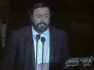 Mamma Lyrics by Luciano Pavarotti